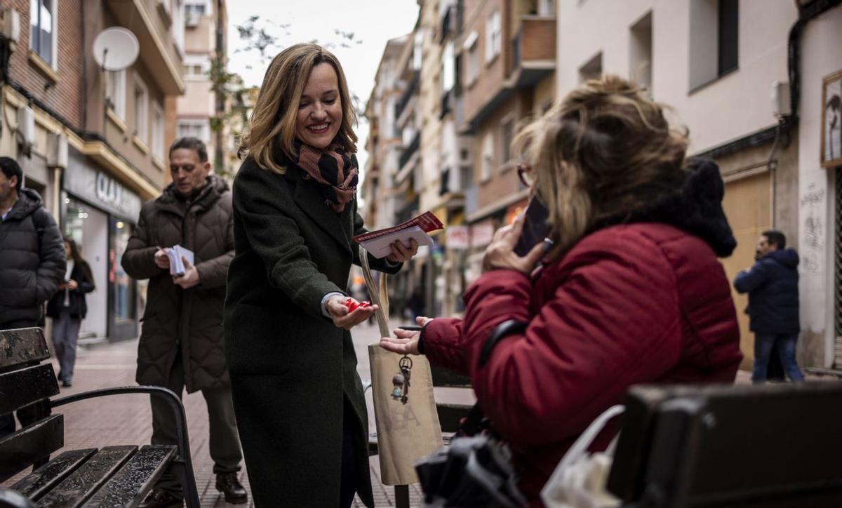 Alegría es treu la cotilla de ministra de Sánchez