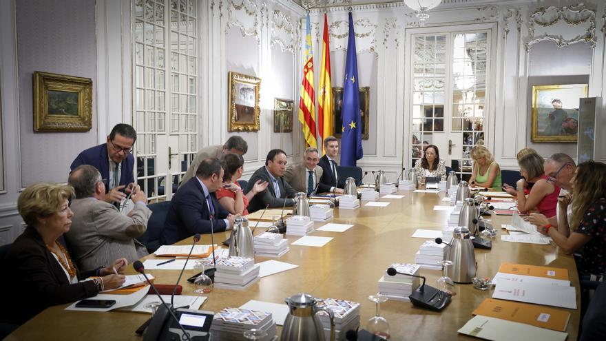 Las leyes del PP y Vox no pasarán por el Jurídic como reclama la oposición