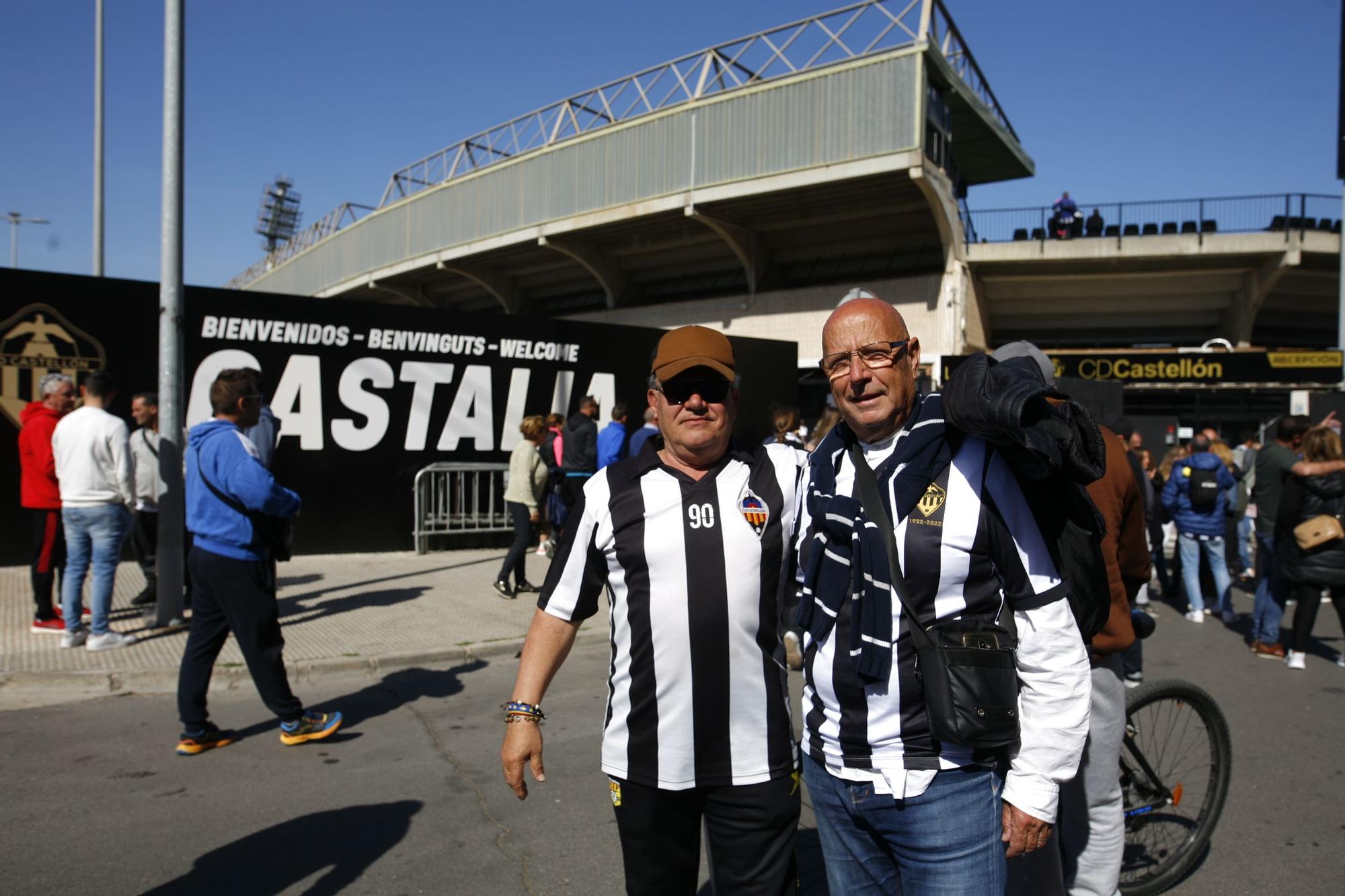 GALERÍA | Las mejores imágenes de la afición del Castellón en la previa ante el Calahorra