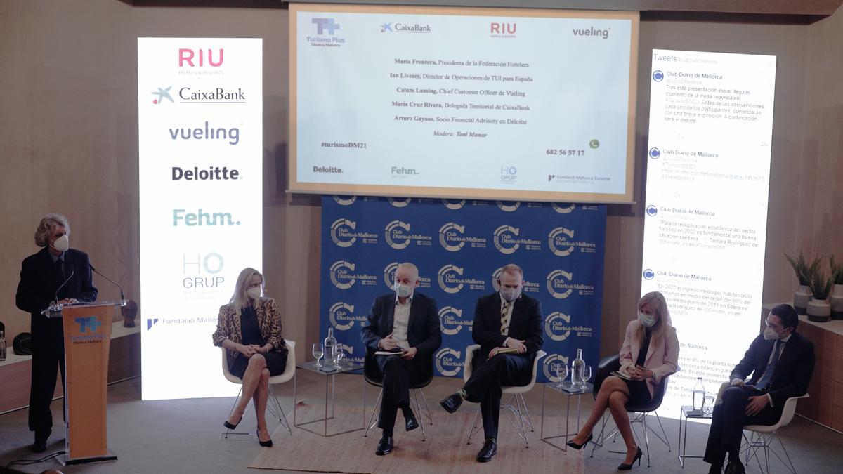 El Club de Opinión de Diario de Mallorca reunió a siete expertos en su foro anual de turismo.