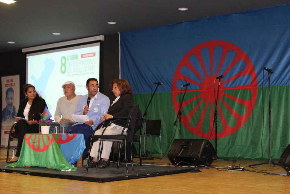 Actos en la celebración del Día del Pueblo Gitano