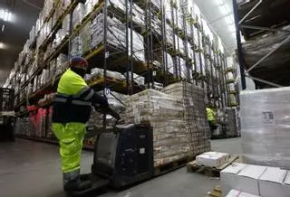 Las ETT ya «atacan» la falta de relevo en la industria pesquera por Navidad