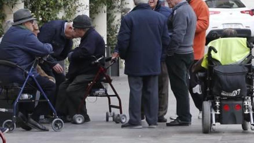 La Ribera roza ya la barrera de 50.000 pensionistas, un 16 % de la población total