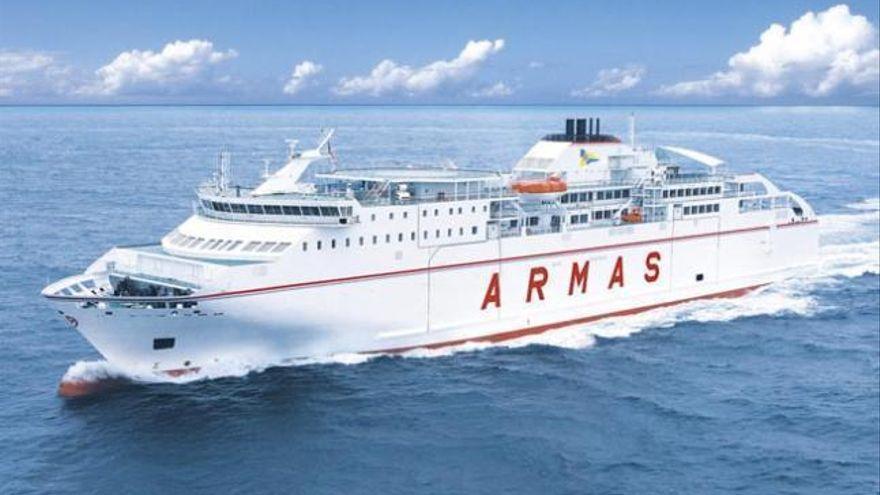 Naviera Armas Trasmediterránea operará desde el miércoles en el nuevo puerto de Playa Blanca