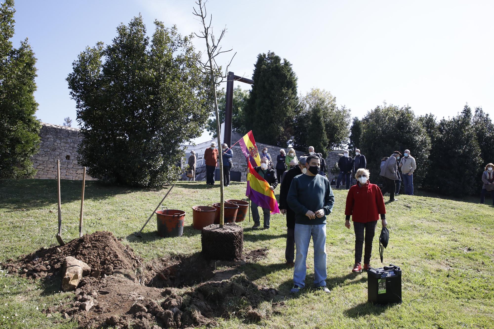 Celebración en El Sucu del 14 de abril