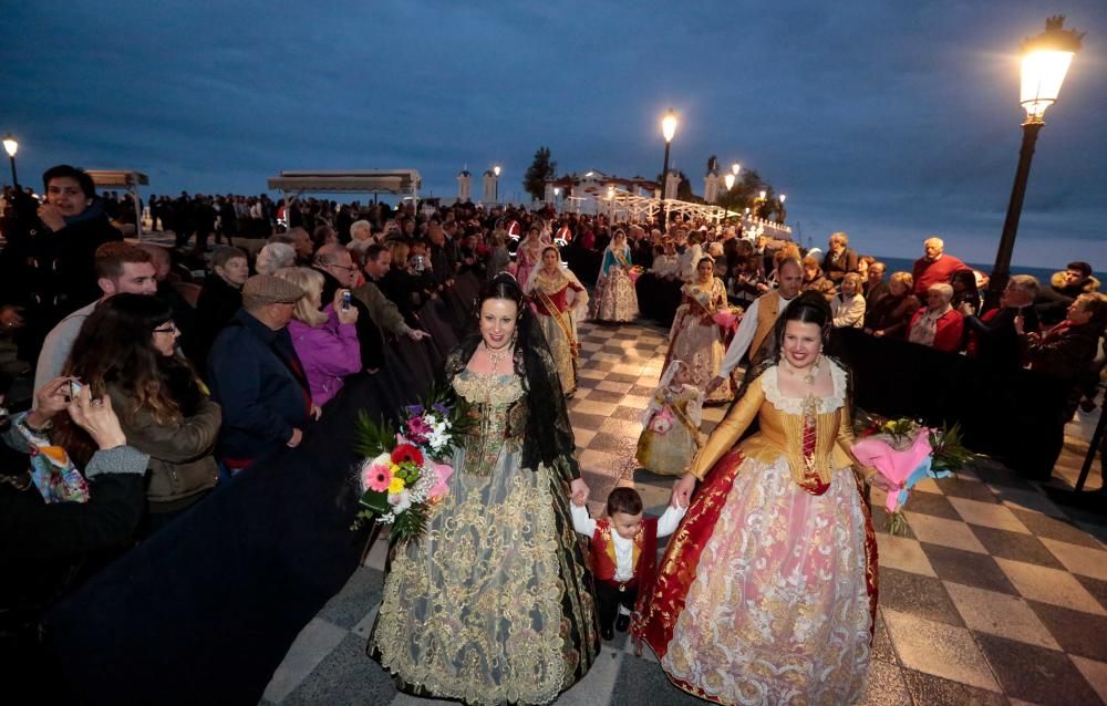 Ofrenda de flores en Benidorm