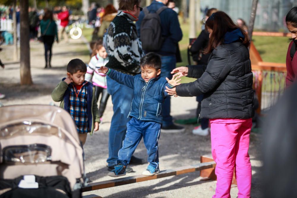 Sant Sebastià se acerca a los niños con la fiesta de sa Riera