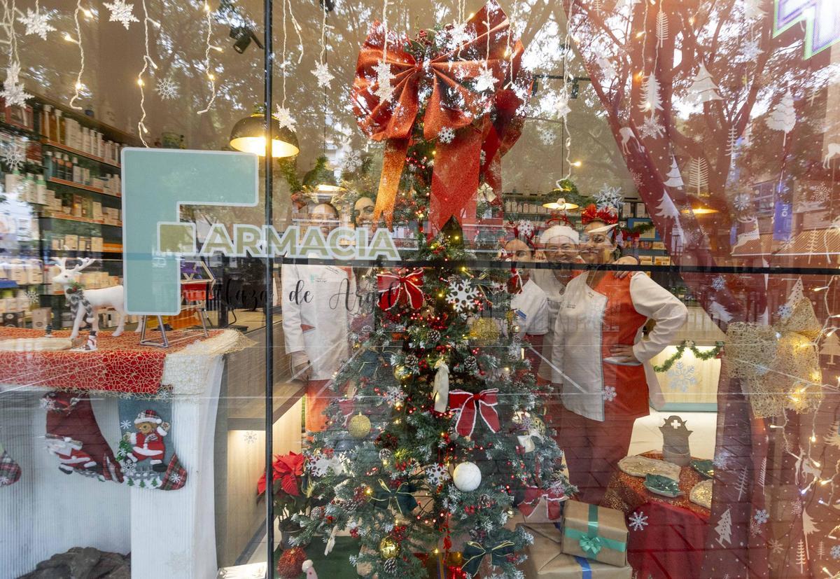 Escaparates navideños en la Zona Norte de Alicante