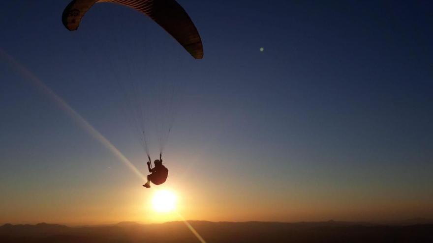 Villanueva del Trabuco, un lugar idóneo para surcar el cielo