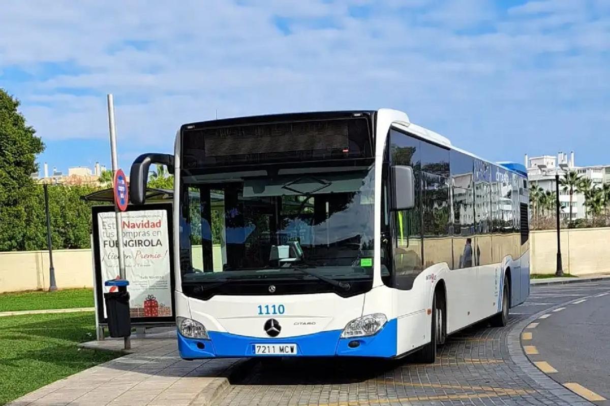 Los trabajadores de la adjudicataria del servicio de autobuses de Fuengirola están en huelga.