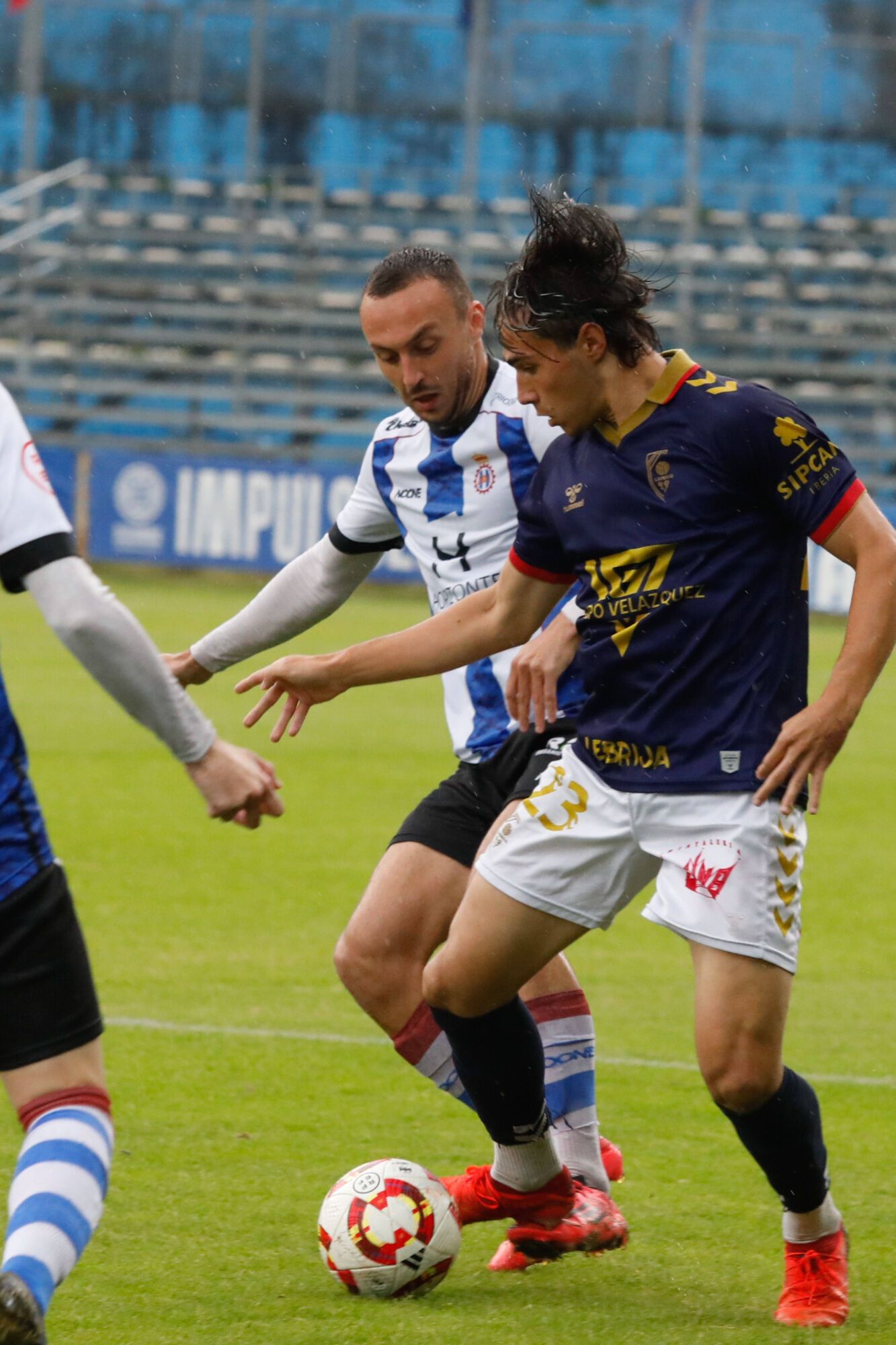 EN IMÁGENES: Ammbientazo en el play-off del Real Avilés contra el Antoniano