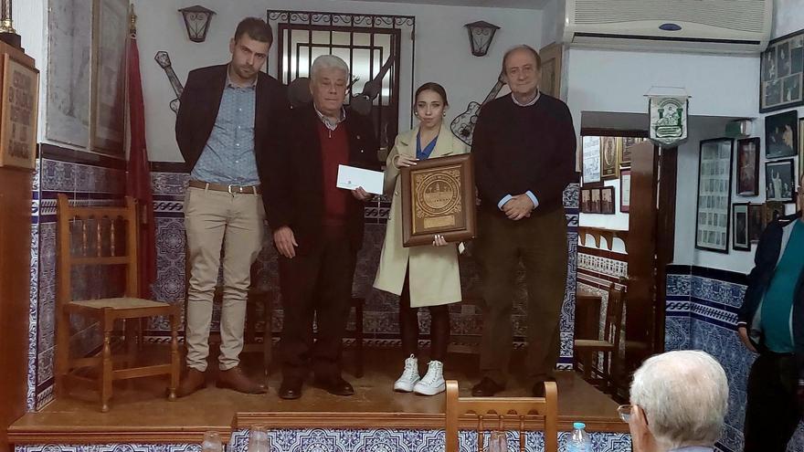 La jiennense Julia Moreno ‘La Debla’ se alza con el  Premio Agustín Gómez