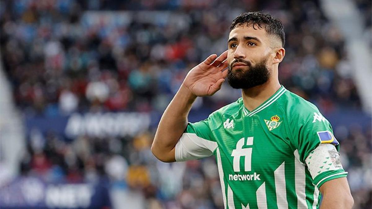 Fekir, centrocampista del Betis