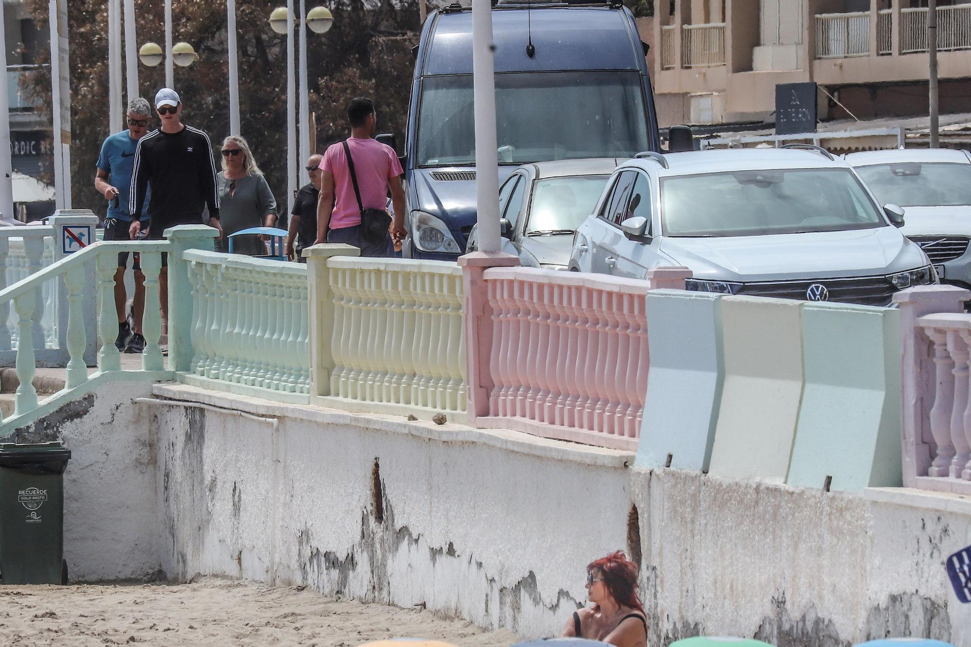 La reurbanización del paseo y avenida de la playa de «Los Locos» se atasca con la redacción del proyecto