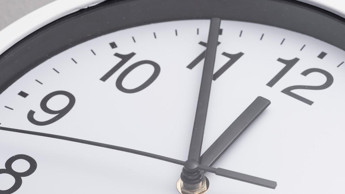 ¿Cuándo es el cambio de hora en España? Este día llega el horario de verano 2024