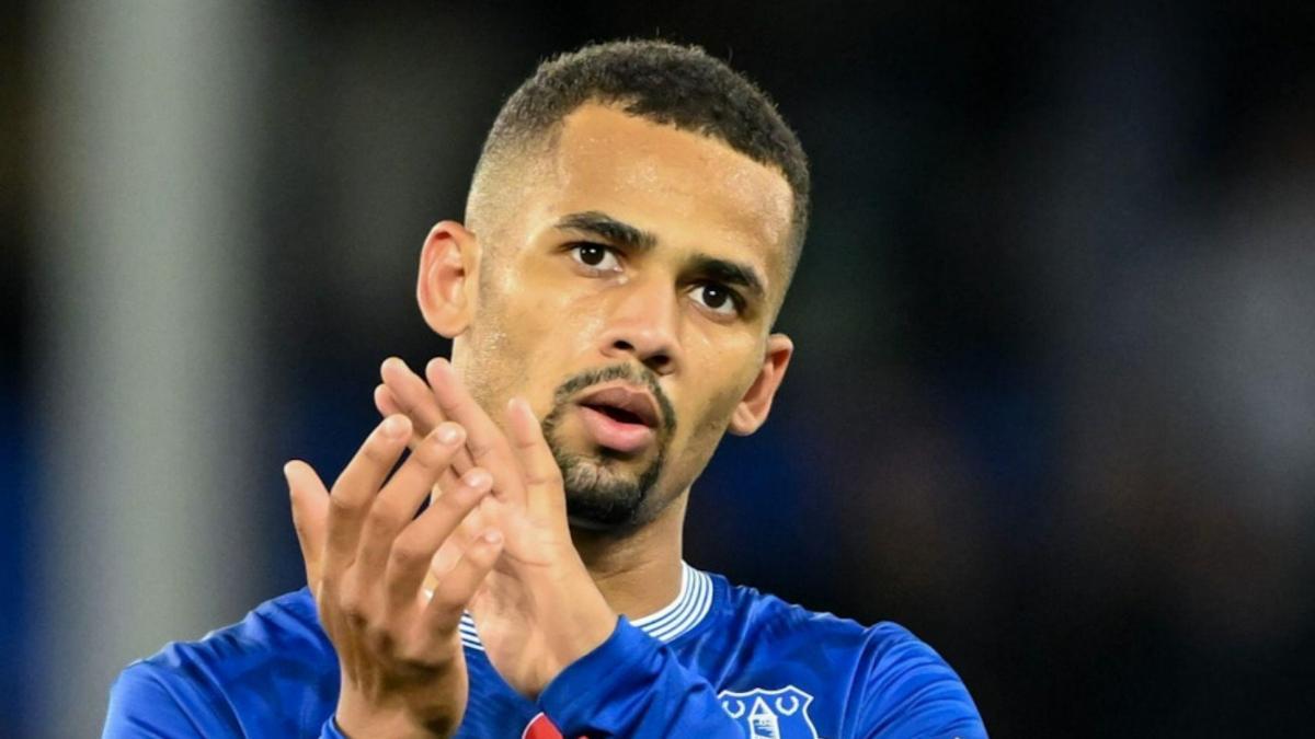 Iliman Ndiaye cuajó un gran partido ante el Chelsea
