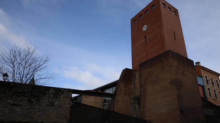 Un estudio arquitectónico revisará los desperfectos de la Torre del Reloj