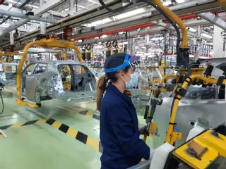 La crisis energética y de materiales se come un 5% de la producción y 900 empleos de la industria en Galicia