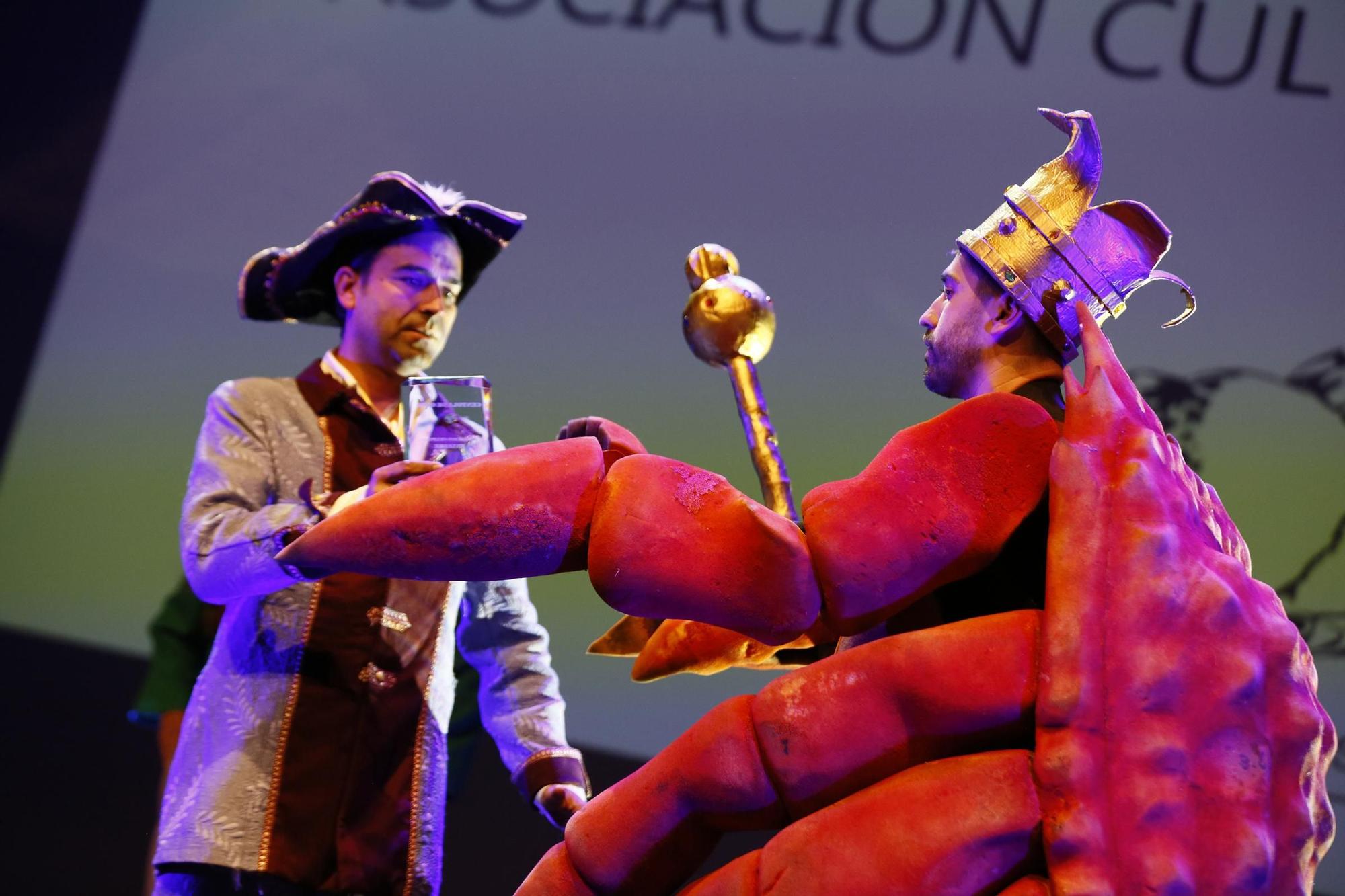 Así es un viernes 13 en la Festa do Marisco de O Grove.