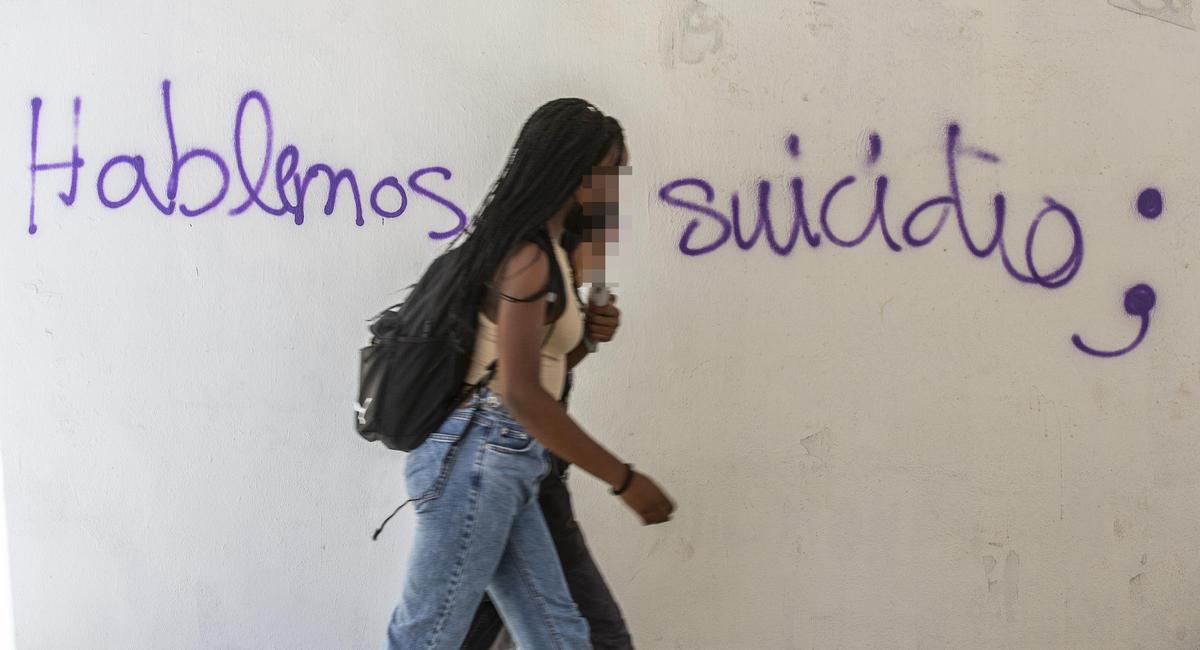 Pintada sobre el suicidio en Alicante