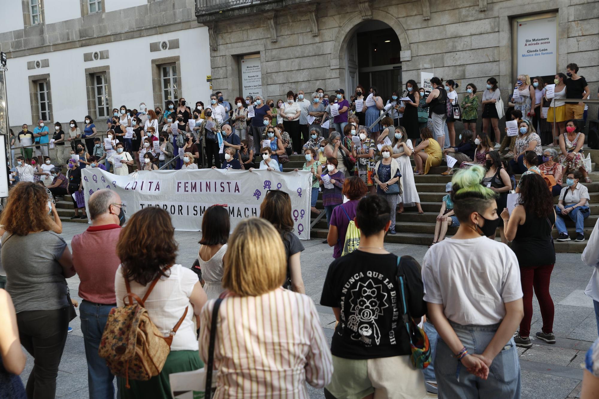 Vigo muestra su repulsa contra la violencia machista