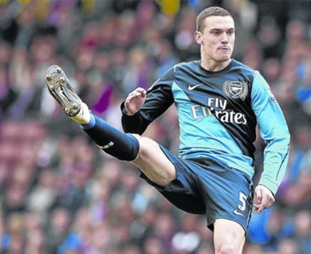 Vermaelen, en un partit amb l’Arsenalal camp de l’StokeCity, el 2012. Vermaelen, en un partit amb l’Arsenalal camp de l’StokeCity, el 2012.