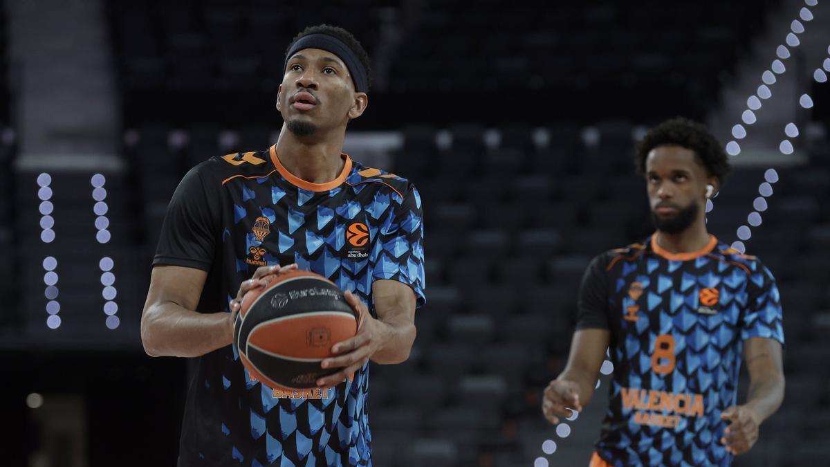 Kameron Taylor: "Tenemos que mantenernos humildes, no podemos jugar sobreexcitados"