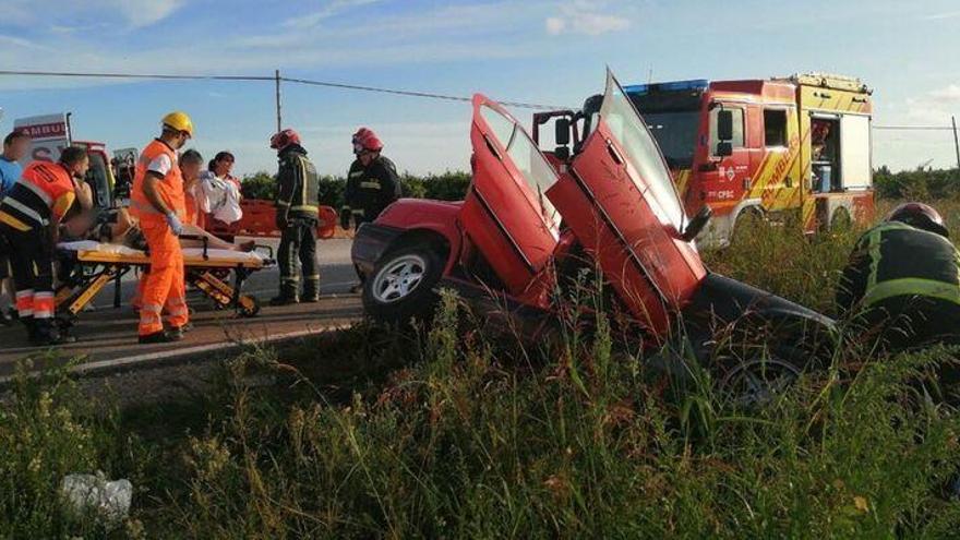 Aparatoso accidente de tráfico en Burriana