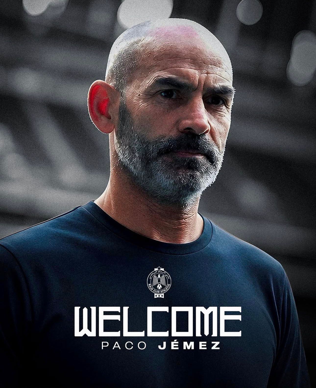 Cartel del fichaje de Paco Jémez.