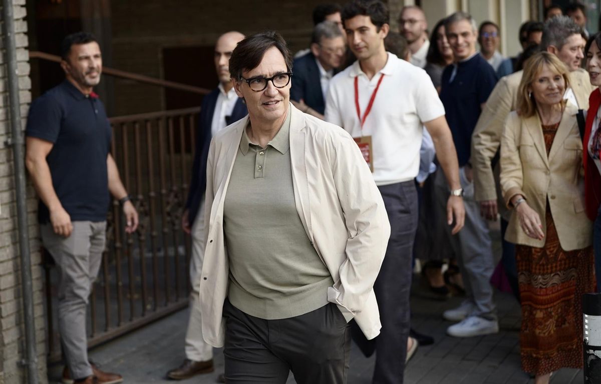 Salvador Illa llega a Ferraz para participar en el Comité Federal del PSOE.