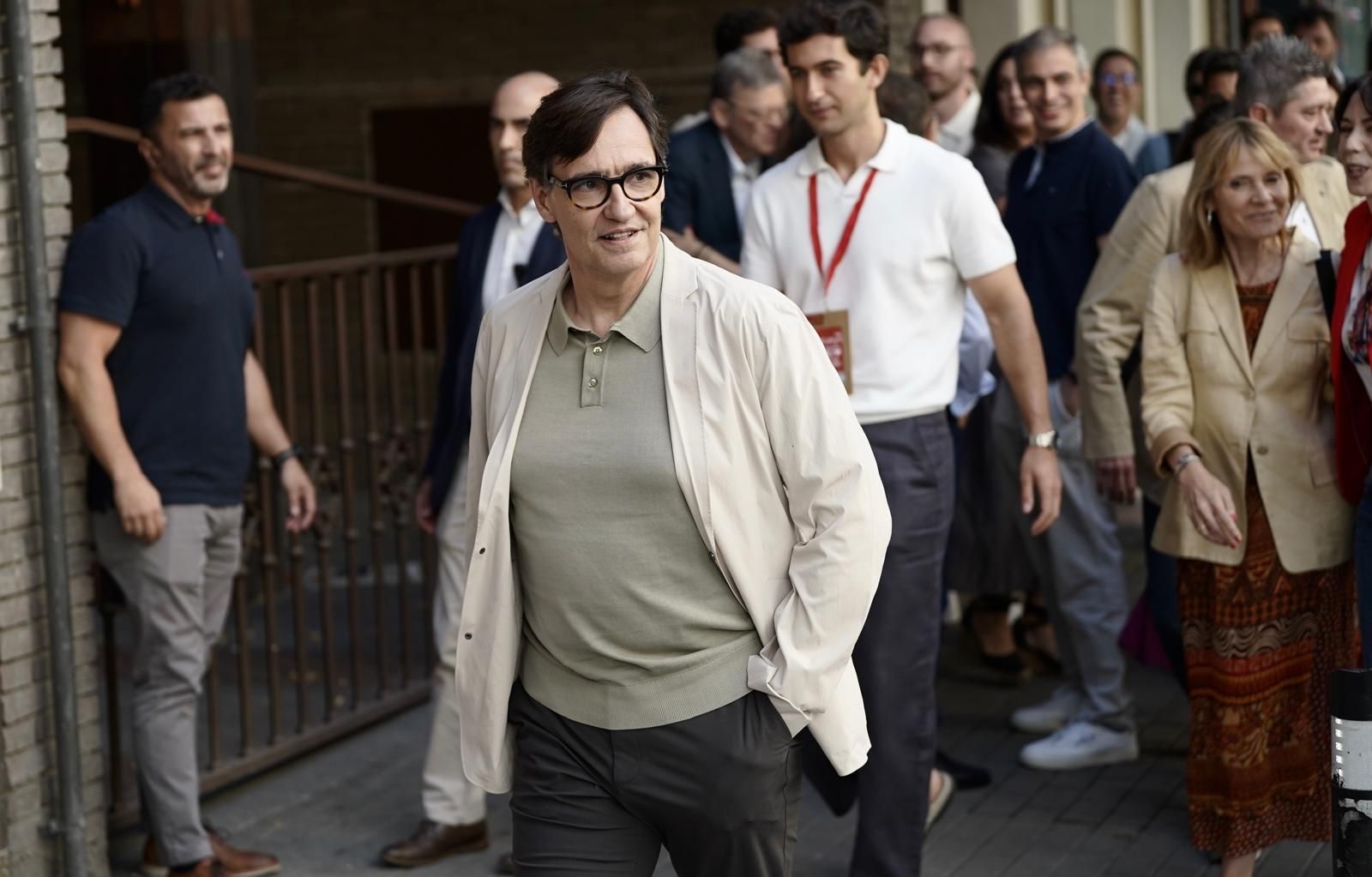 Salvador Illa llega a Ferraz para participar en el Comité Federal del PSOE.