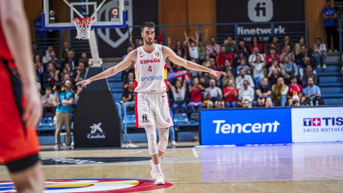 Èric Vila, durant el partit amb la selecció espanyola contra els Països Baixos.  | FEB