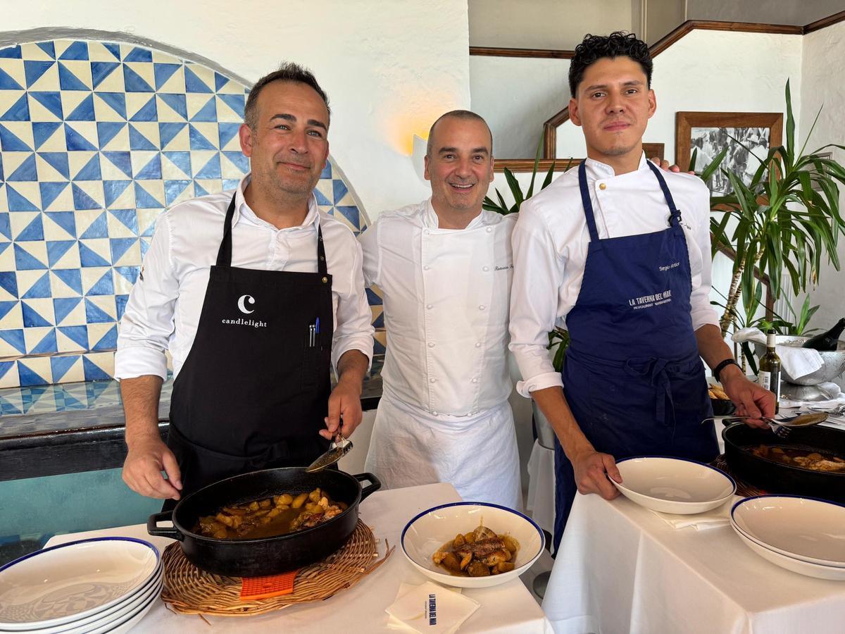 Els responsbales de cuina de la Taverna, amb el xef Romain Fornell al mig