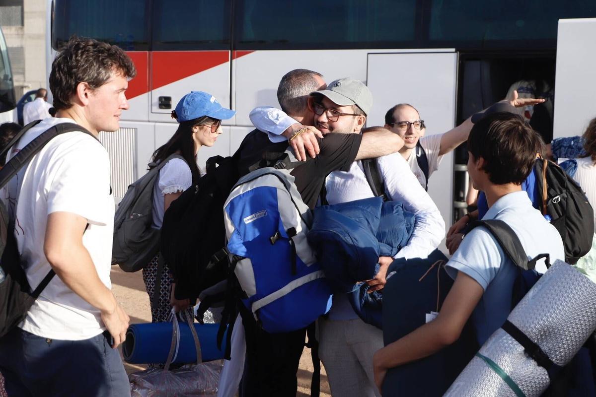 Regresan a Córdoba los más de 1.000 jóvenes tras su encuentro con León XIV Regresan a Córdoba los más de 1.000 jóvenes tras su encuentro con León XIV