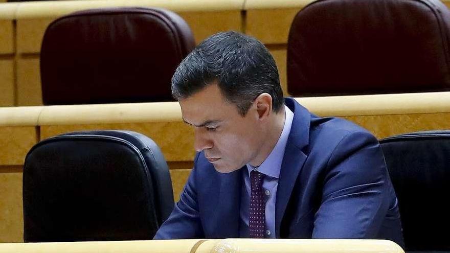 Pedro Sánchez durante la sesión de control al Gobierno, ayer, en el Senado.