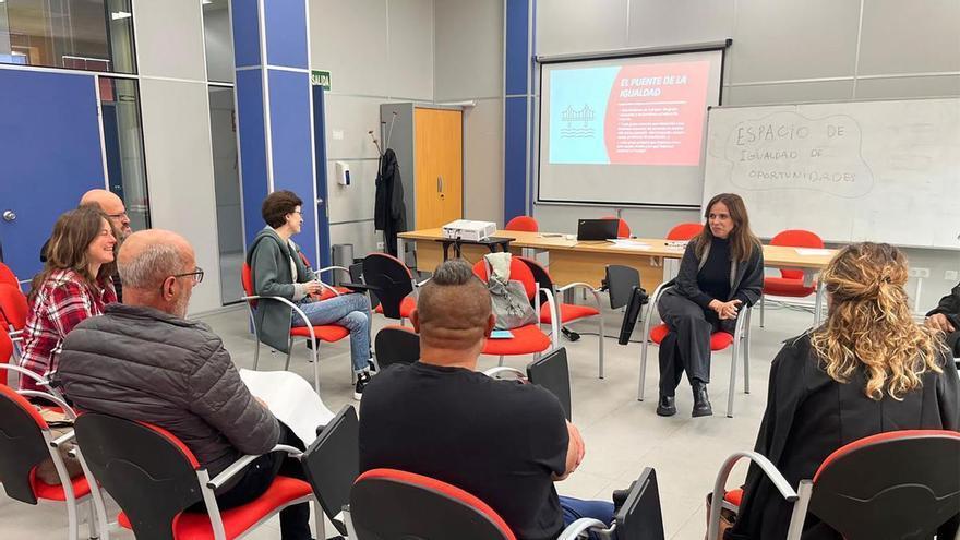 El proyecto de voluntariado de Fundación Nortempo orienta en la búsqueda de empleo a 230 personas vulnerables durante 2025