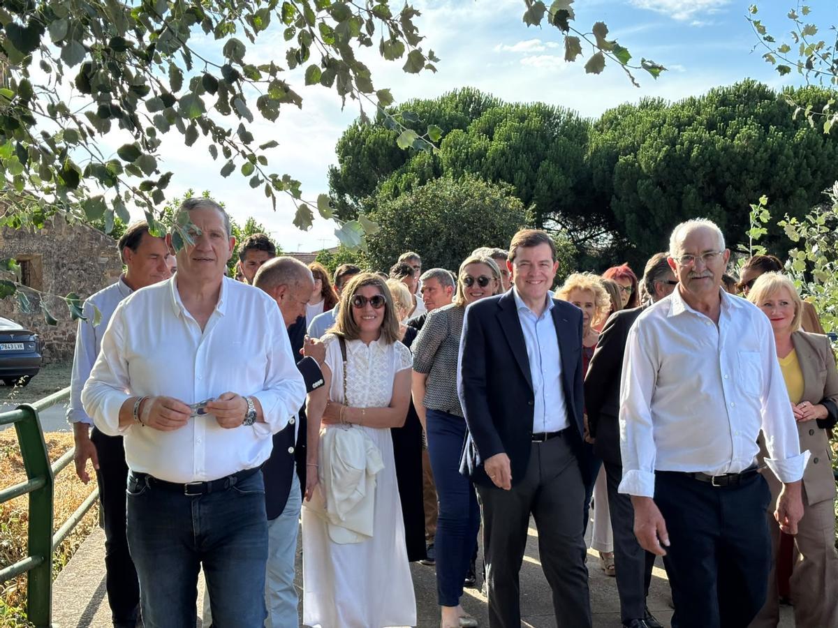 El evento se ha desarrollado junto a la iglesia de Friera de Valverde.