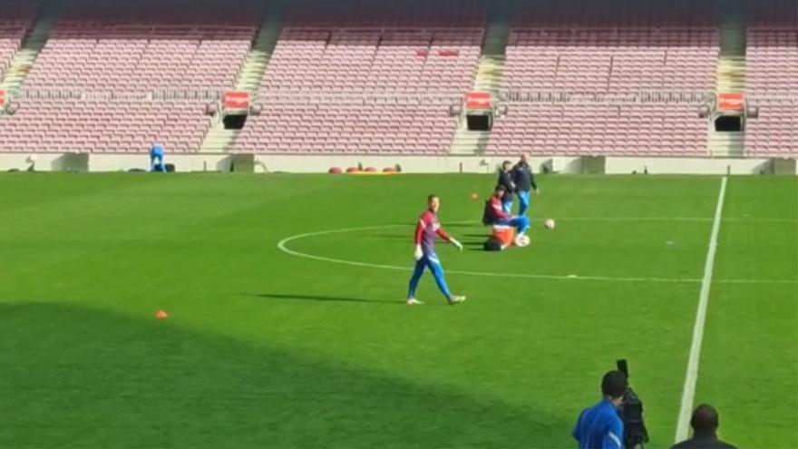 ¡Ovación a Ter Stegen en el entrenamiento!