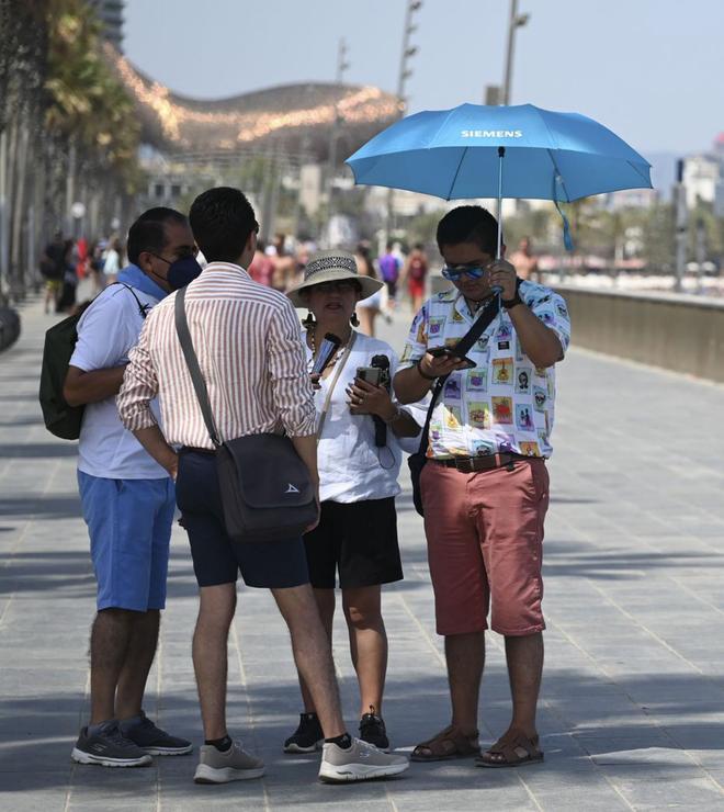 BCN crearà ombres al Portal de l’Àngel, Born i passeig Marítim