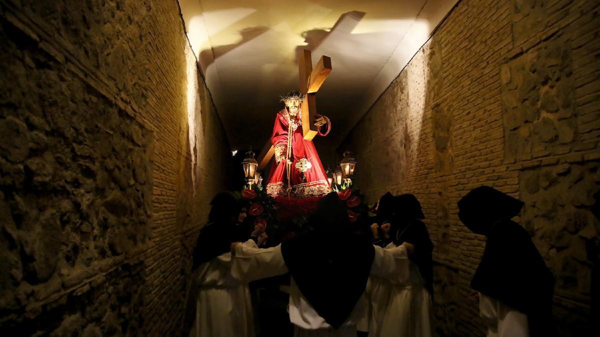 La Semana Santa de Toledo 2026 celebra el Miércoles Santo con dos procesiones emblemáticas: horarios y recorridos