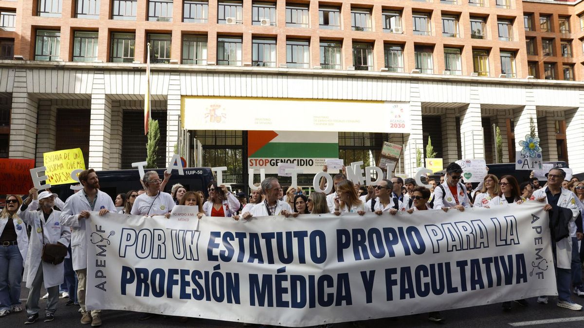 La Consejería de Sanidad cifra en un 15% el seguimiento de la huelga de médicos en Madrid