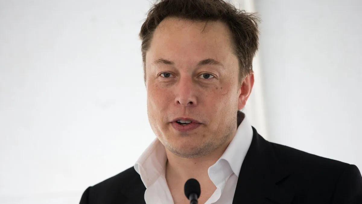 Musk sorprende al mundo con Grok 3, la IA que promete superar a ChatGPT ...