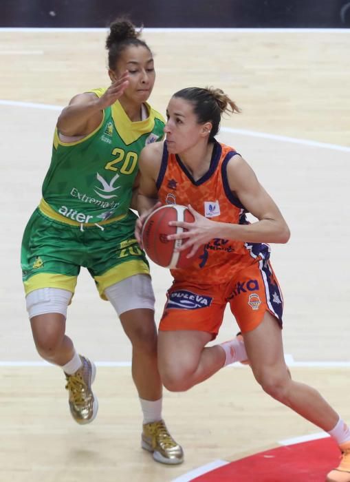 Valencia Basket Femenino - Alter Enersun Al-Qázeres