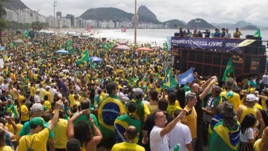 Manifestació a favor de l&#039;ultradretà Bolsonaro.