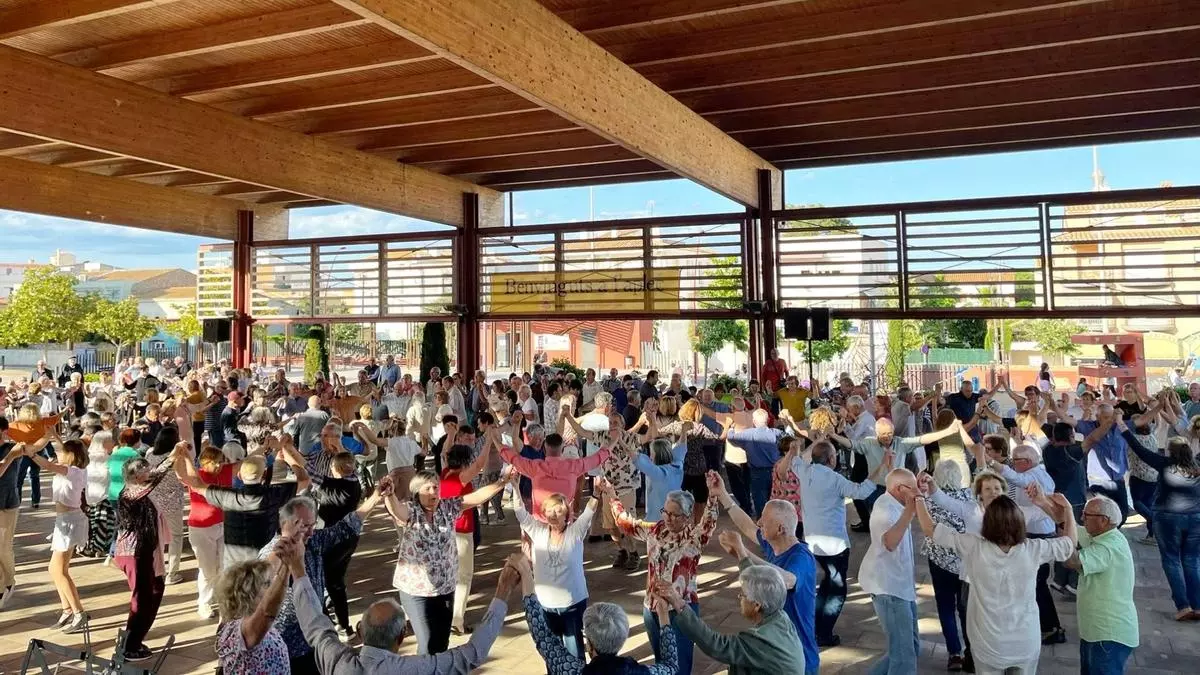 Jordi Gallegos:  "Volíem que aquest fos un aplec especial, per esparracar espardenyes, manxa, grana i a saltar i petar-ho tot"