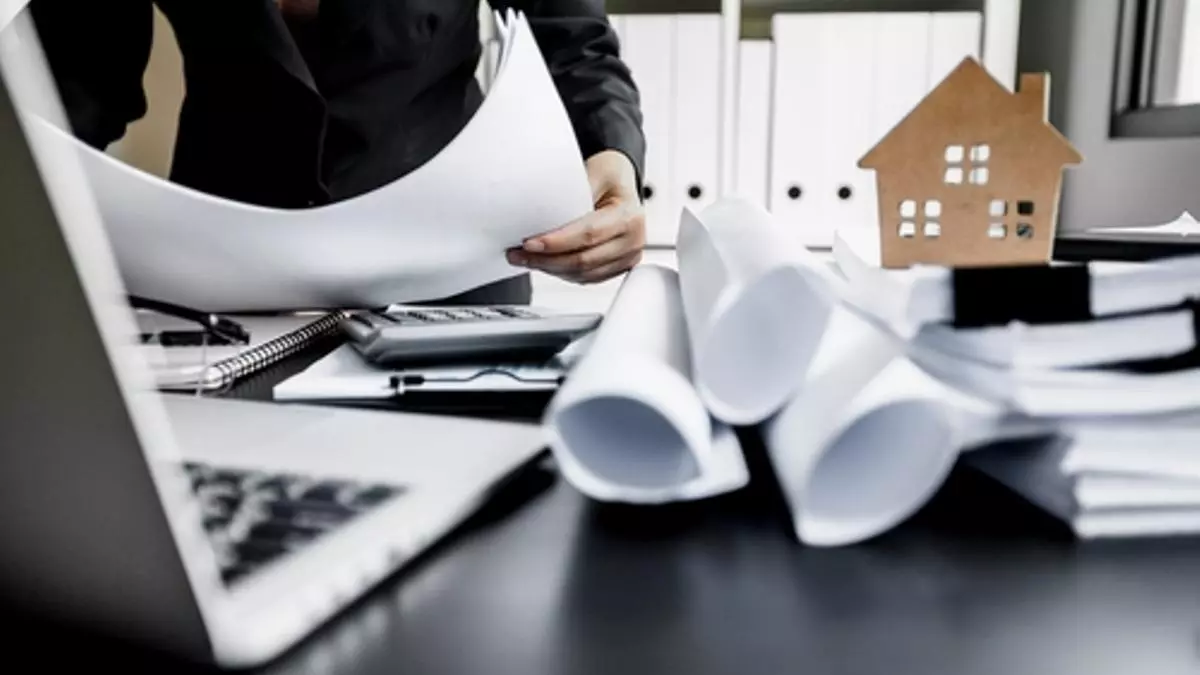 ¿Te has preguntado alguna vez por qué tienes que acudir a una inmobiliaria para comprar, vender o alquilar tu vivienda?