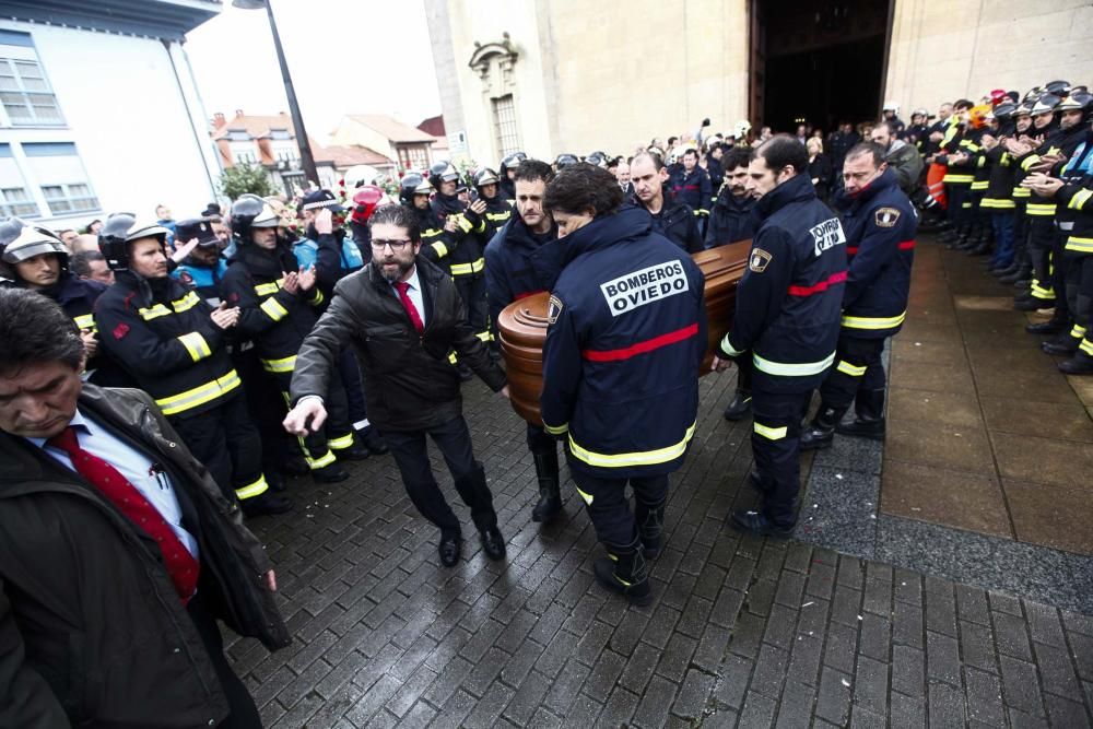 Funeral por Eloy Palacio, bombero fallecido en Oviedo