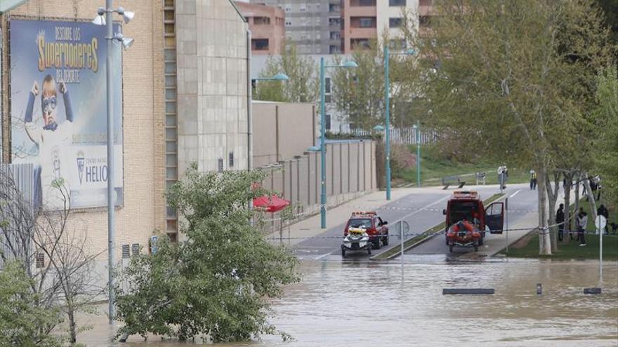 Un depósito soterrado de Helios vertió gasoil al río