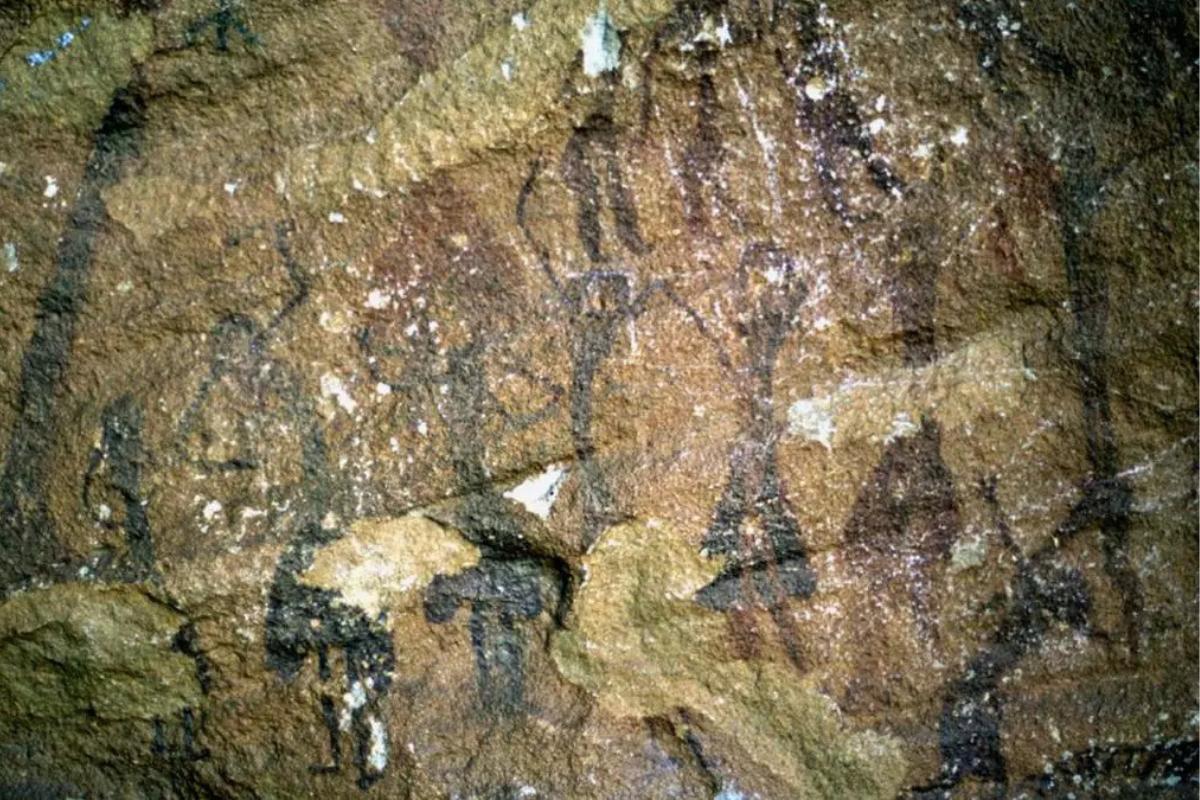 Danza y ritual en el arte rupestre del Barranco de Los Grajos