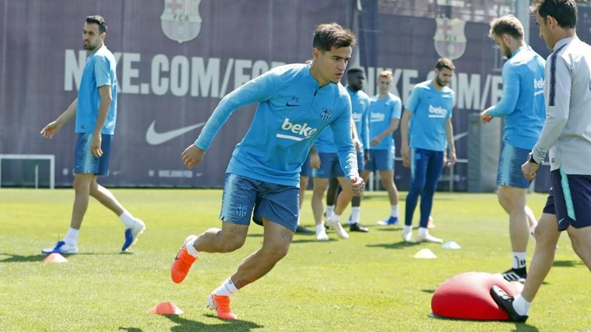 zentauroepp48278088 entrenamiento del barcelona en la ciudad deportiva  coutinho190522192452